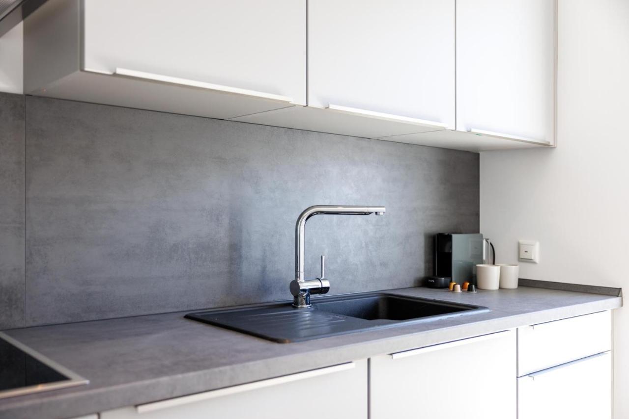 Glueck Auf Appartements Schleiermacherstrasse ドゥイスブルグ エクステリア 写真