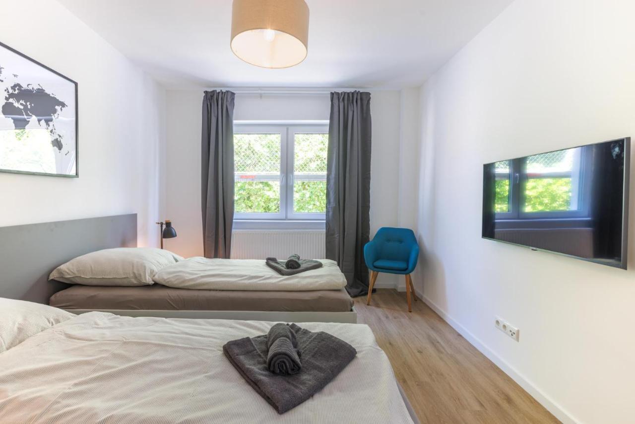 Glueck Auf Appartements Schleiermacherstrasse ドゥイスブルグ エクステリア 写真